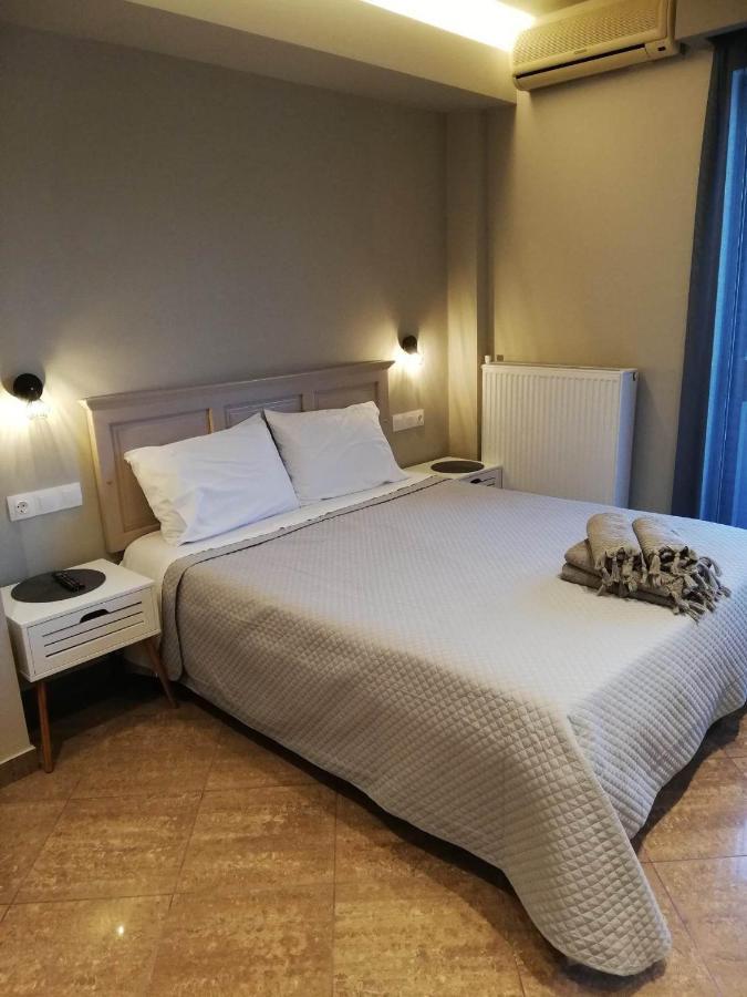 Maltezos Rooms Méthana Eksteriør billede